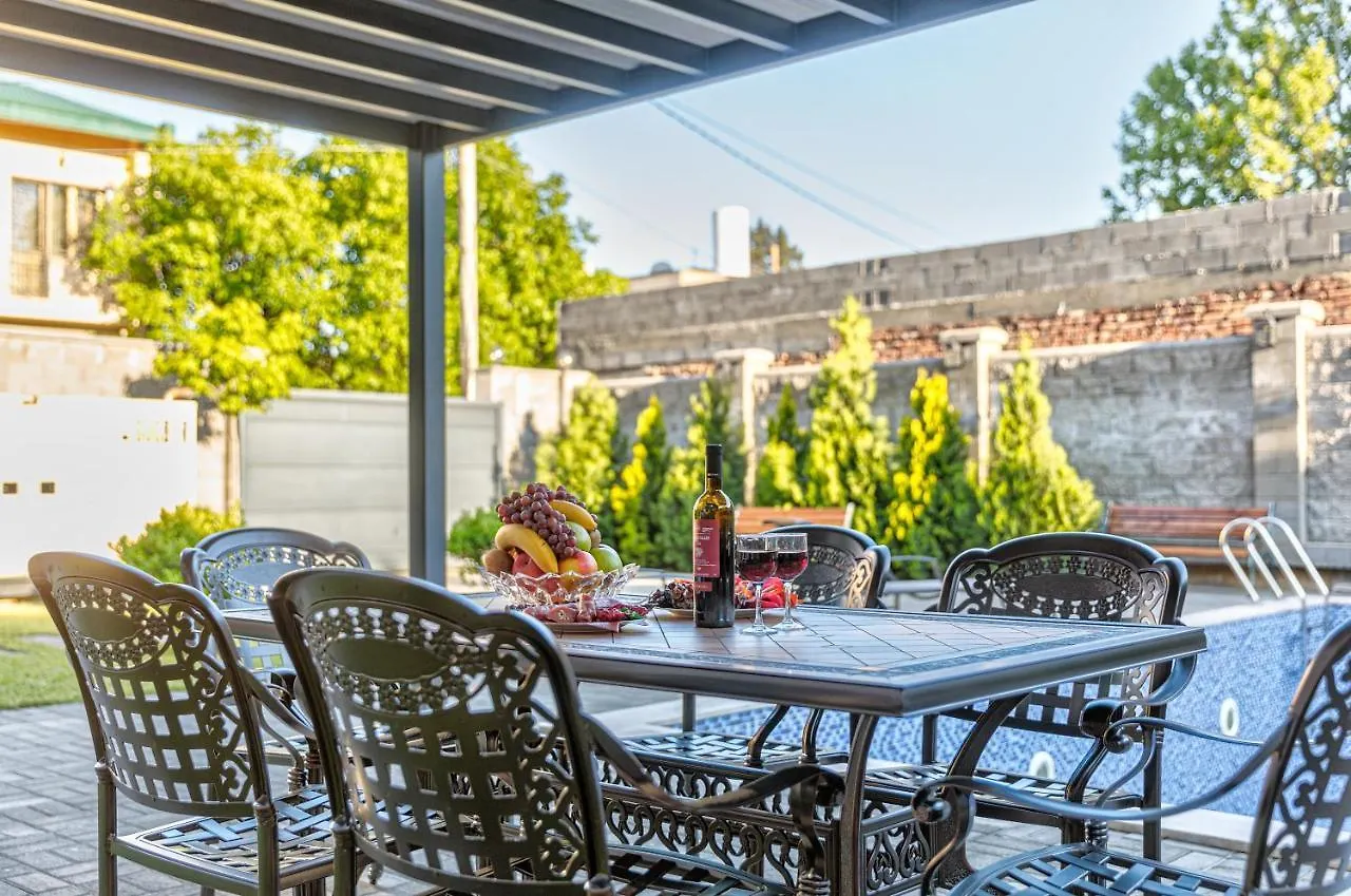 Vinum Hotel Tbiliszi 4*,
